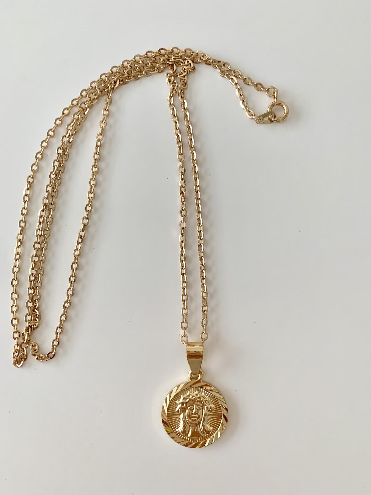 Kim kardashian sales gold coin necklace