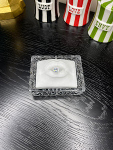 Elegant Louis Ring